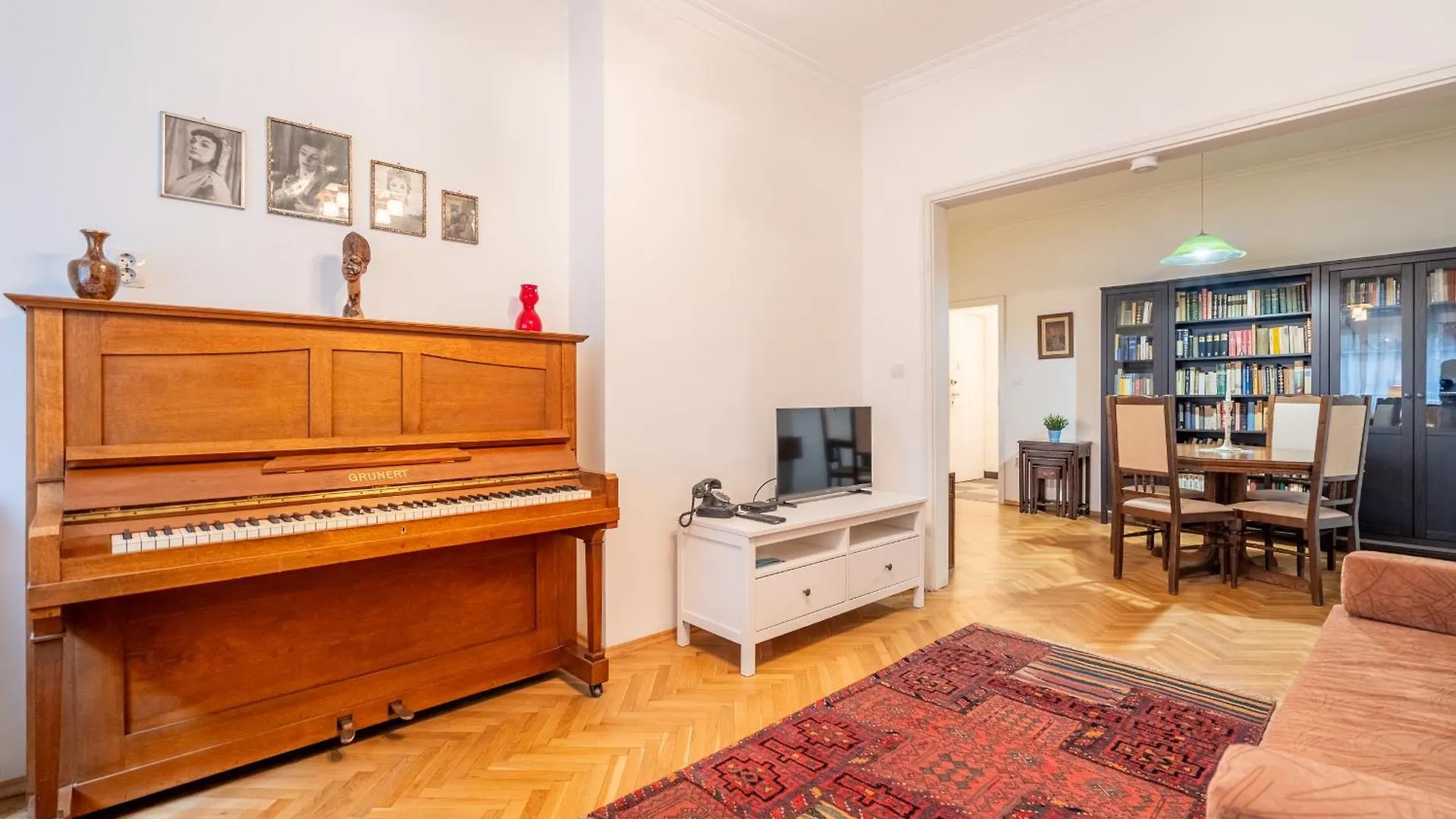 Opera Apartment Sofia